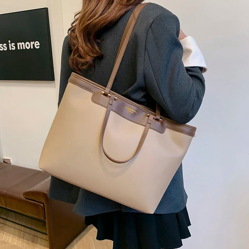 VIVI - Grand Sac à Main de Cours en Cuir Végan - Image 6