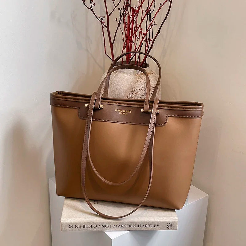 VIVI - Grand Sac à Main de Cours en Cuir Végan - Image 8
