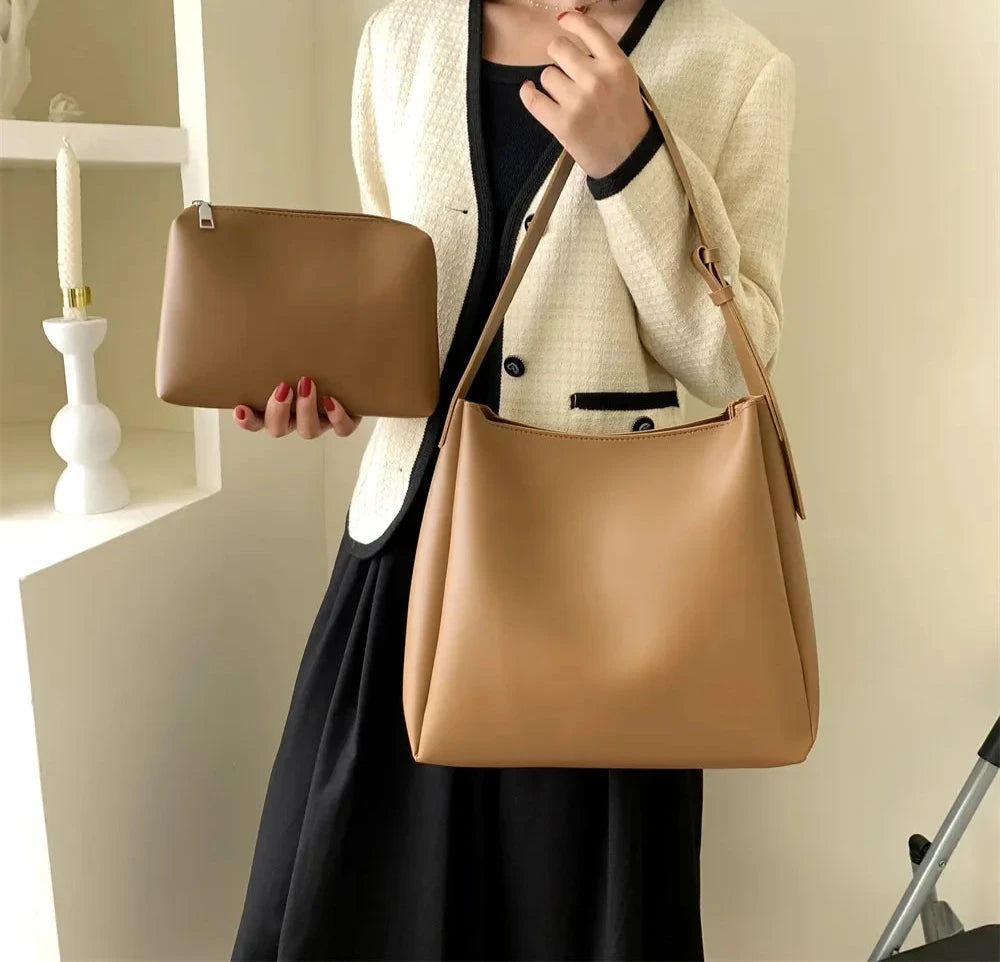 SACHA - Hand bag Shoulder Bag in Smooth Leather with Wallet Pouch - Image 13