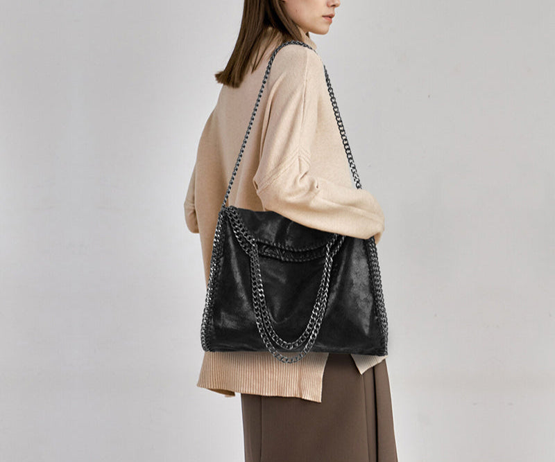 KONIE - Sac à Main en Cuir Souple avec Bandoulière à Chaîne - Image 6
