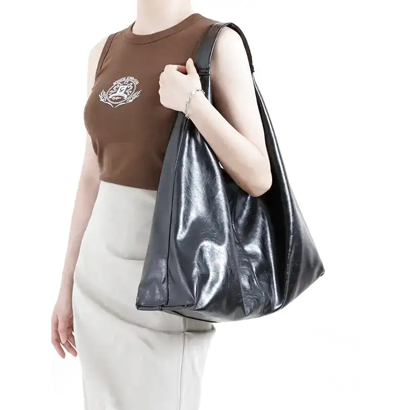 THEMIS - Hand bag Tote Bag in Waxed Leather - Image 3