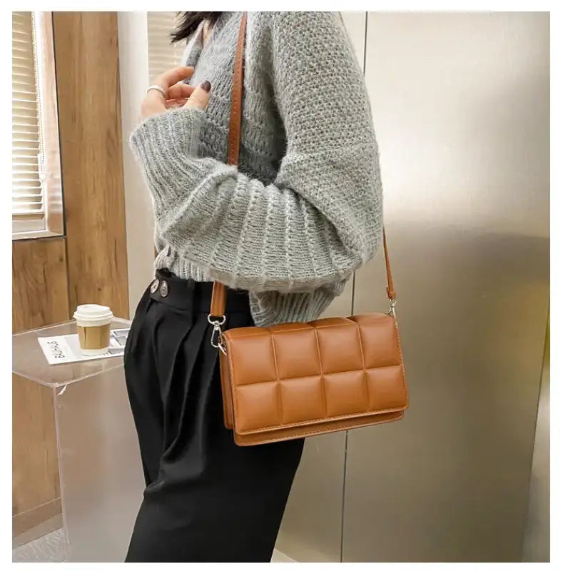 LETICIA - Quilted Shoulder Hand Bag - Image 5