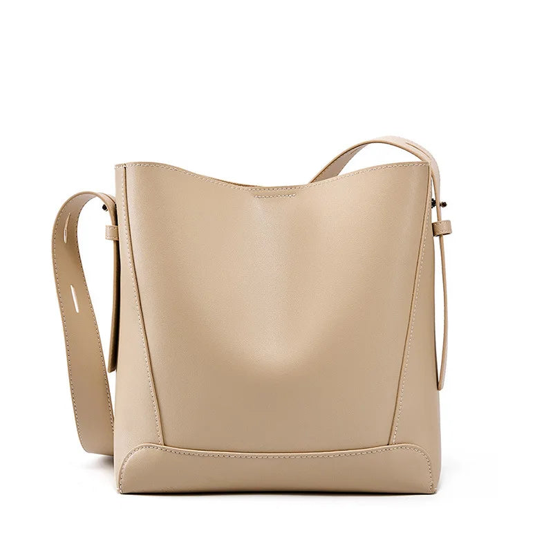 MICA - Sac à Main de Cours de Luxe en Cuir Lisse à Bandoulière - Image 4