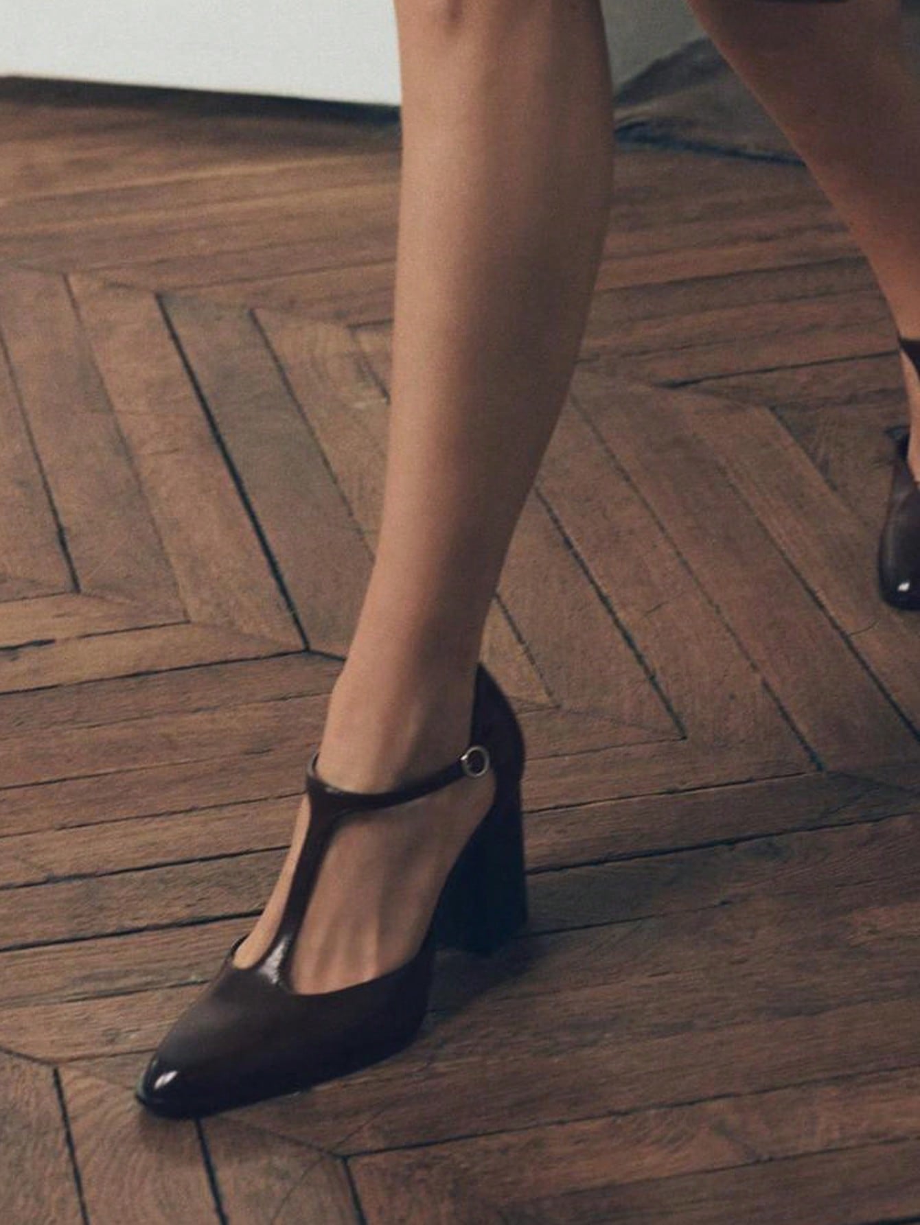 Large size women's block heel sandals - Image 4