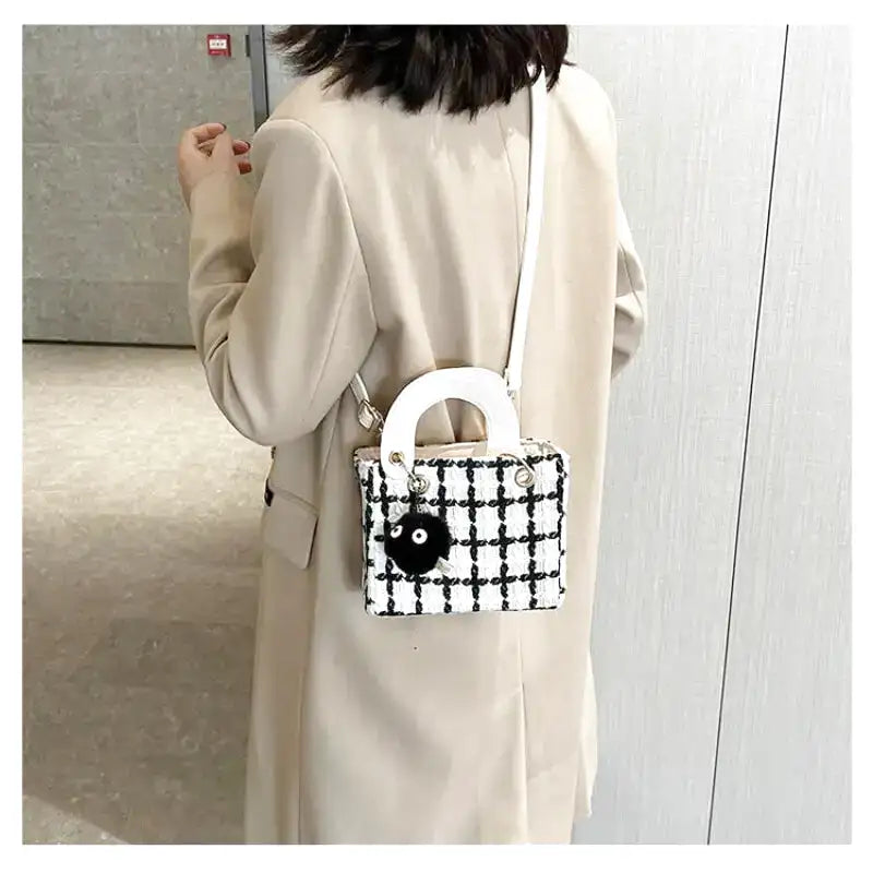 ALBANE - Small Canvas Hand Bag - Image 3